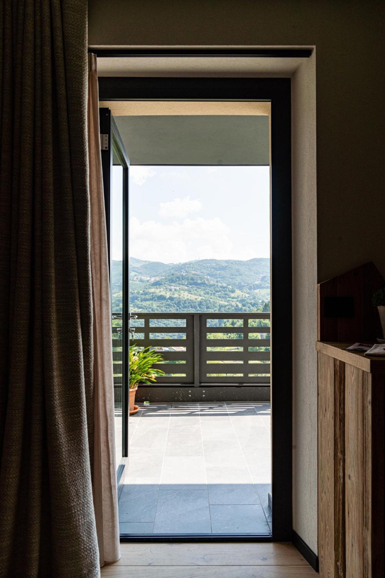 Araldo Eco-Lodge Bosco Chiesanuova Bagian luar foto